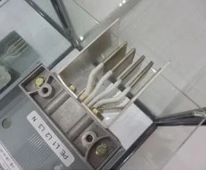 Bară comună de -joasă tensiune